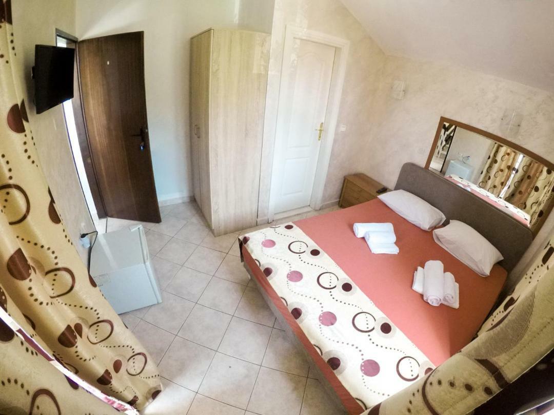 Apartment Golf Budva